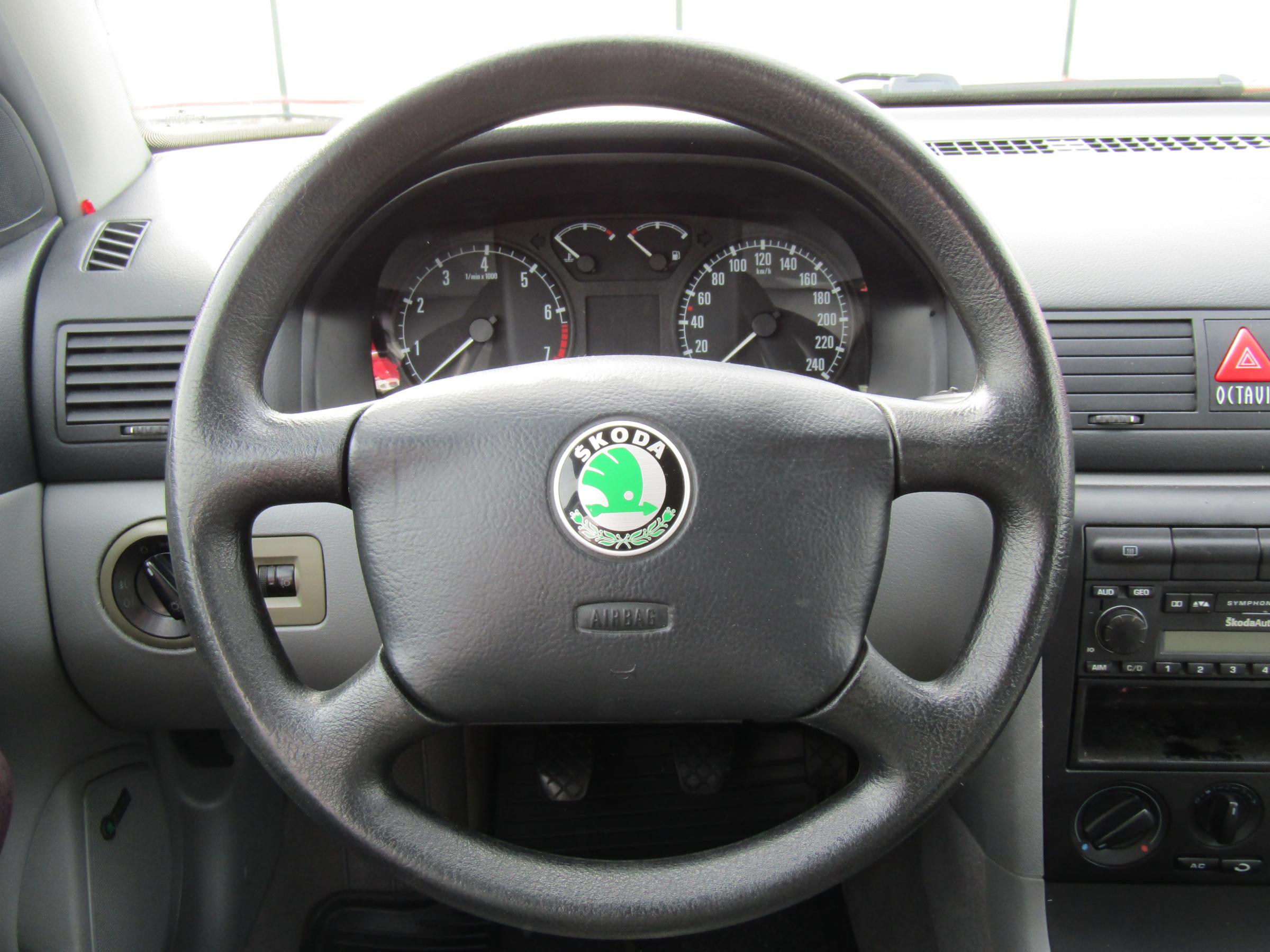 Škoda Octavia, 1999 - pohled č. 12