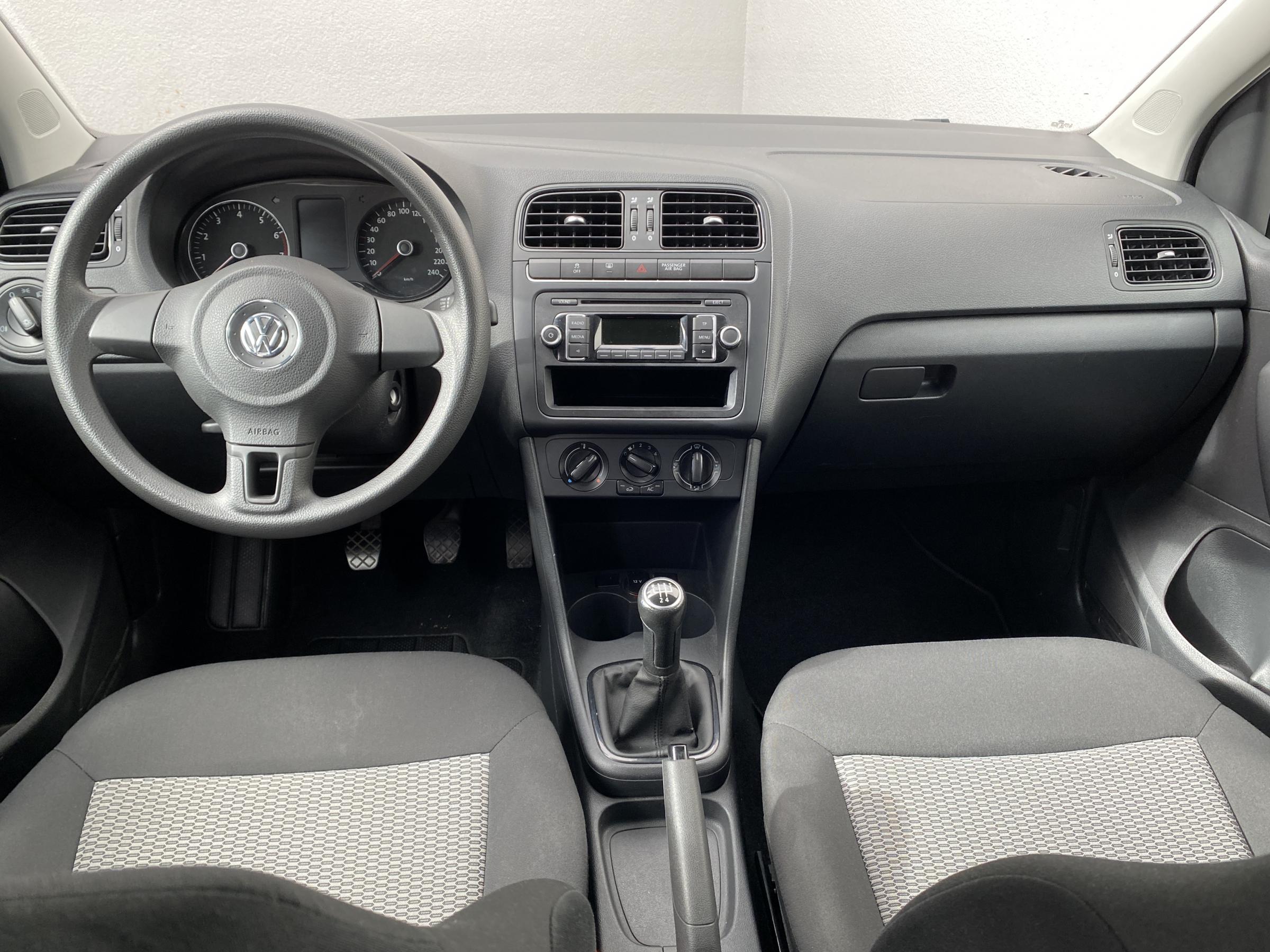 Volkswagen Polo, 2011 - pohled č. 8