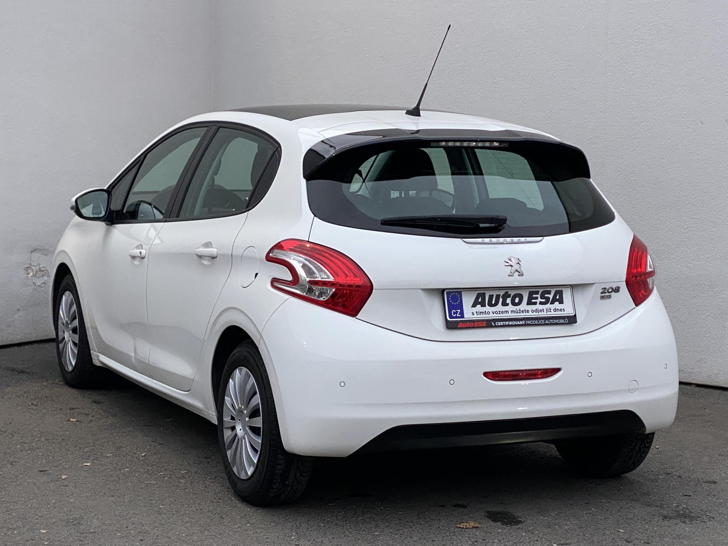 Peugeot 208, 2014 - pohled č. 6