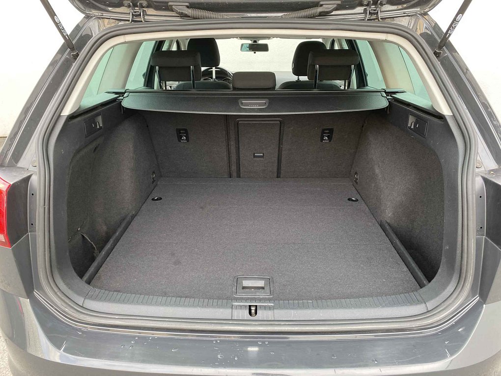 Volkswagen Golf 2.0TDi 