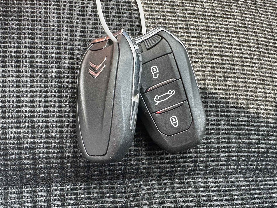Citroën C4 1.2PT 