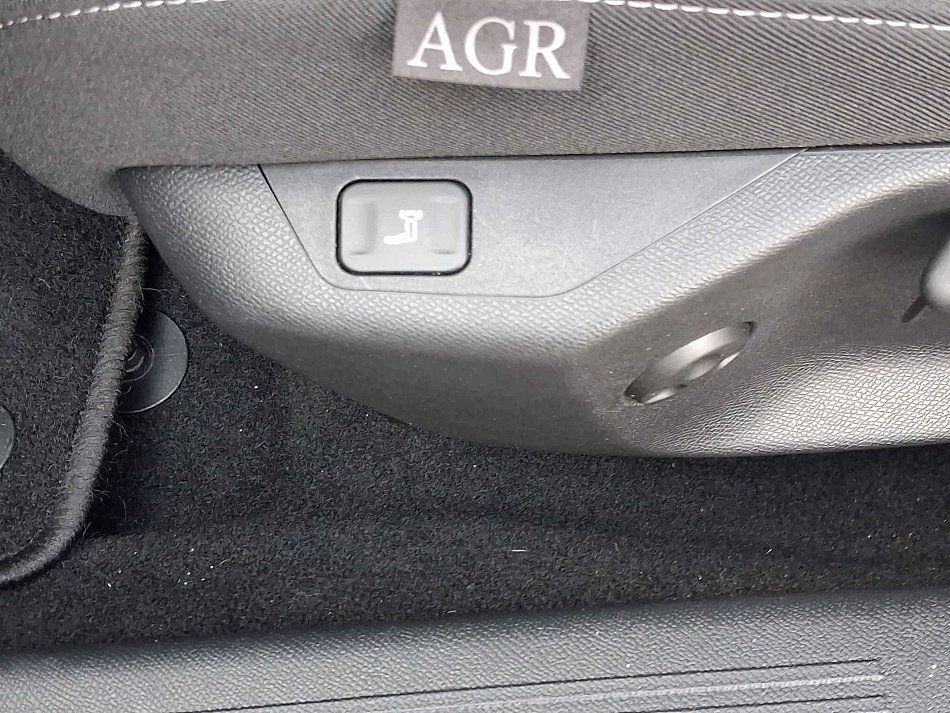 Opel Astra 1.2T Elegance