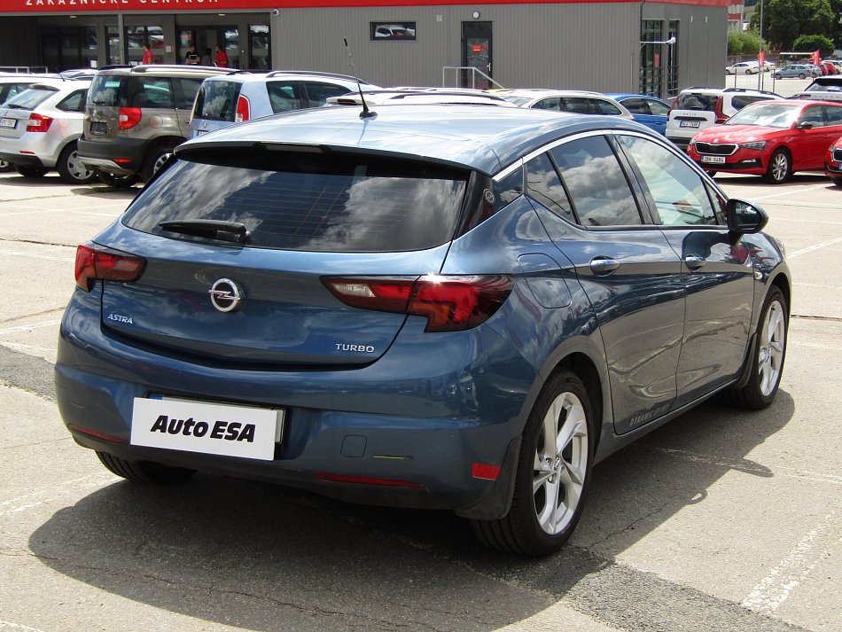 Opel Astra 1.4 T 