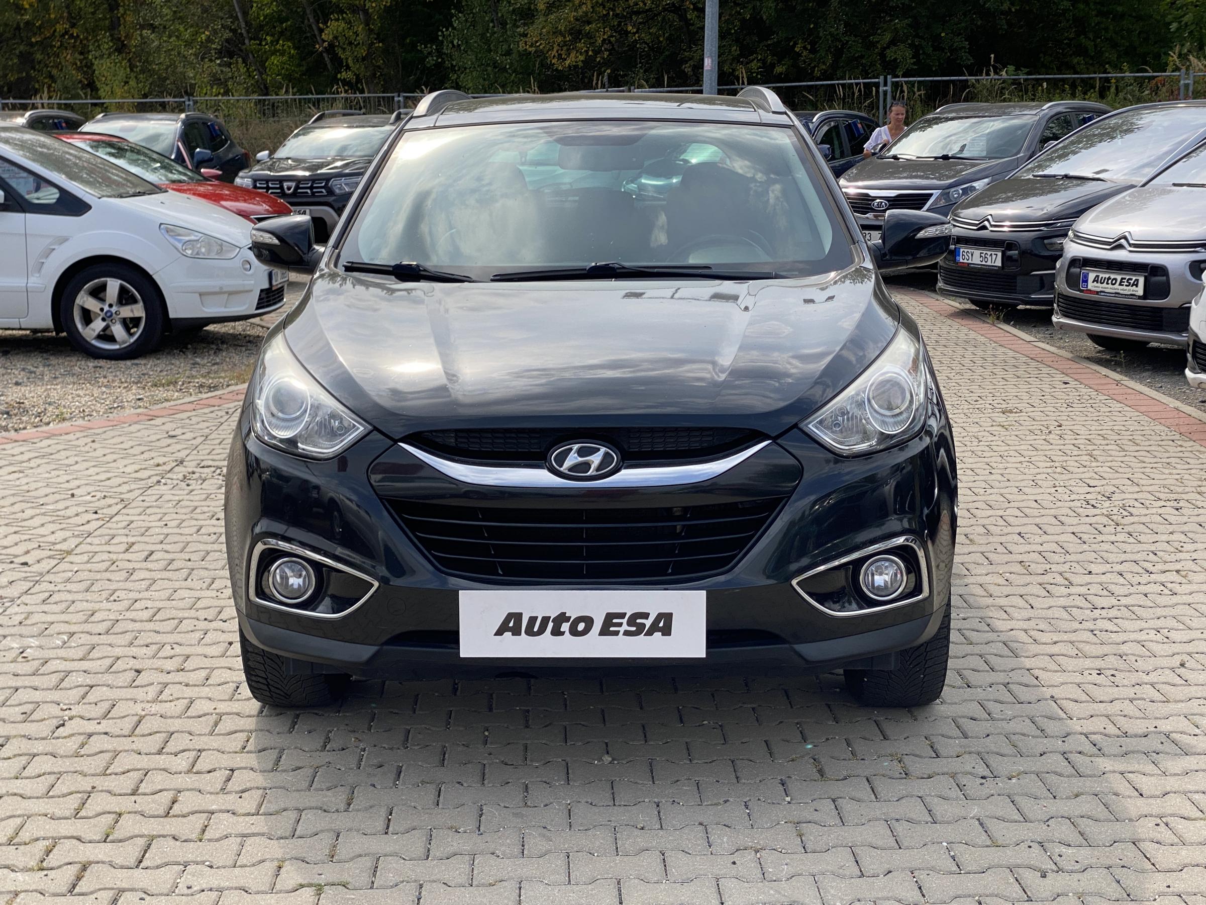 Hyundai ix35, 2011 - pohled č. 2