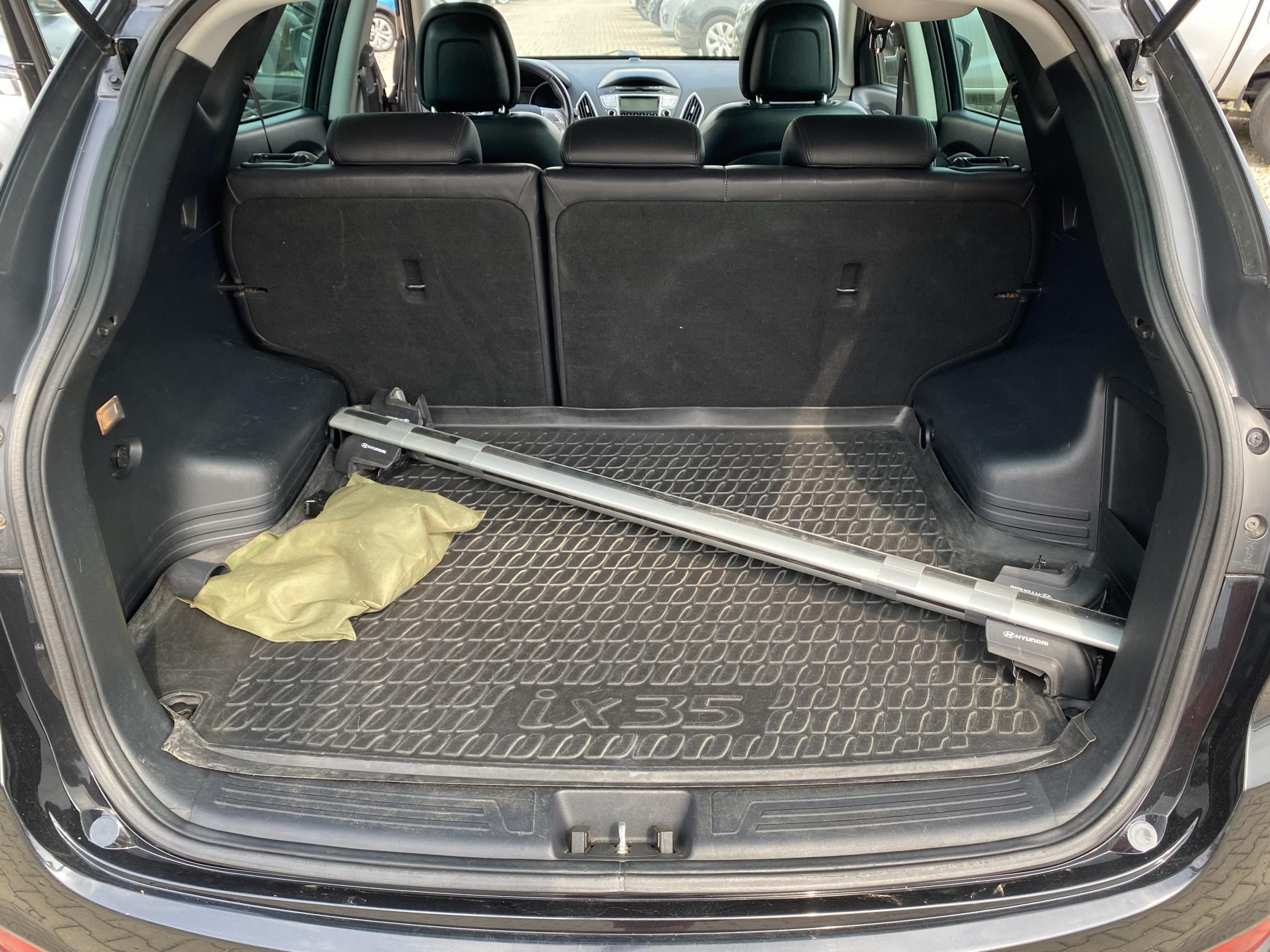 Hyundai ix35, 2011 - pohled č. 7