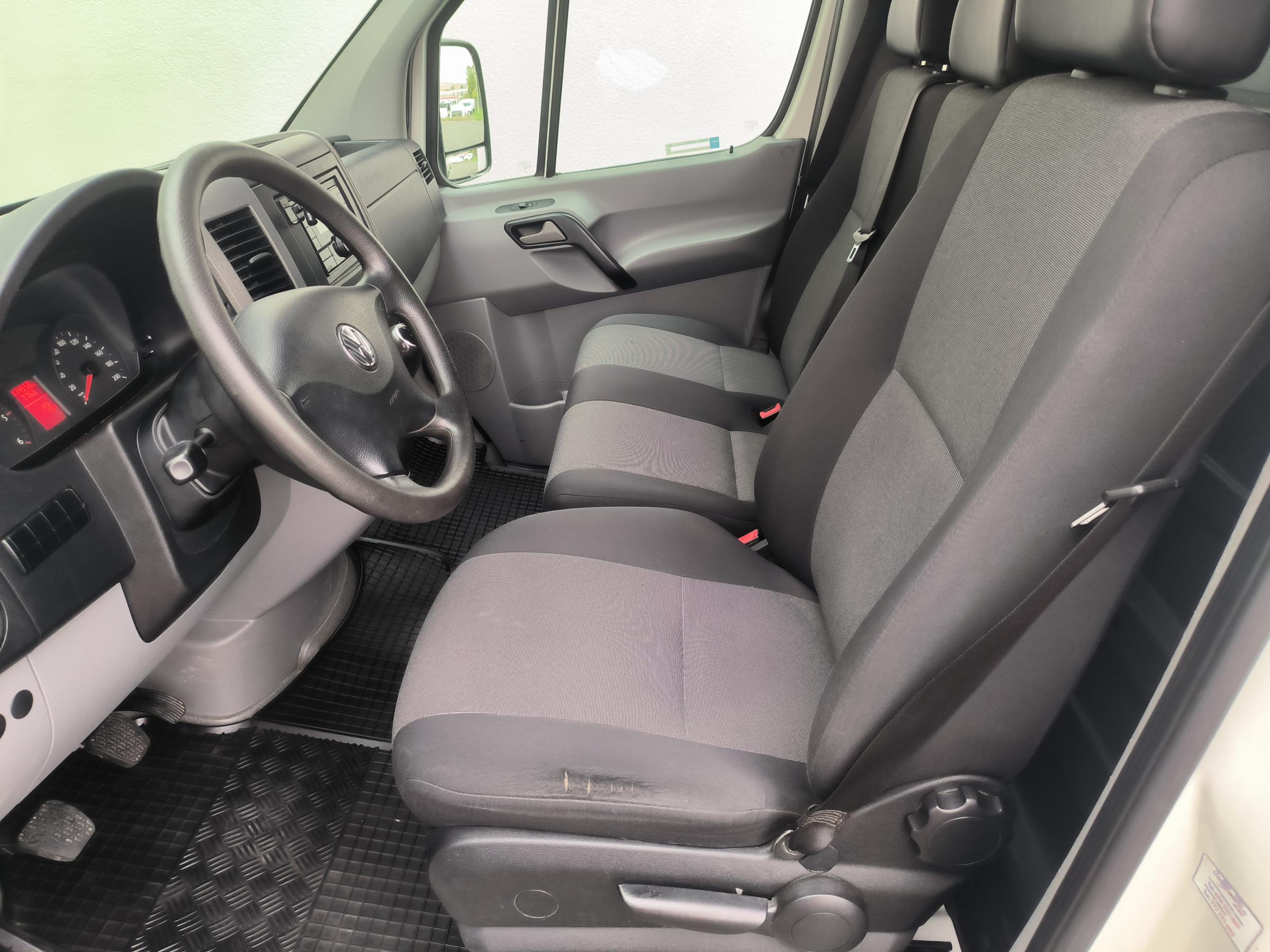 Volkswagen Crafter, 2016 - pohled č. 16