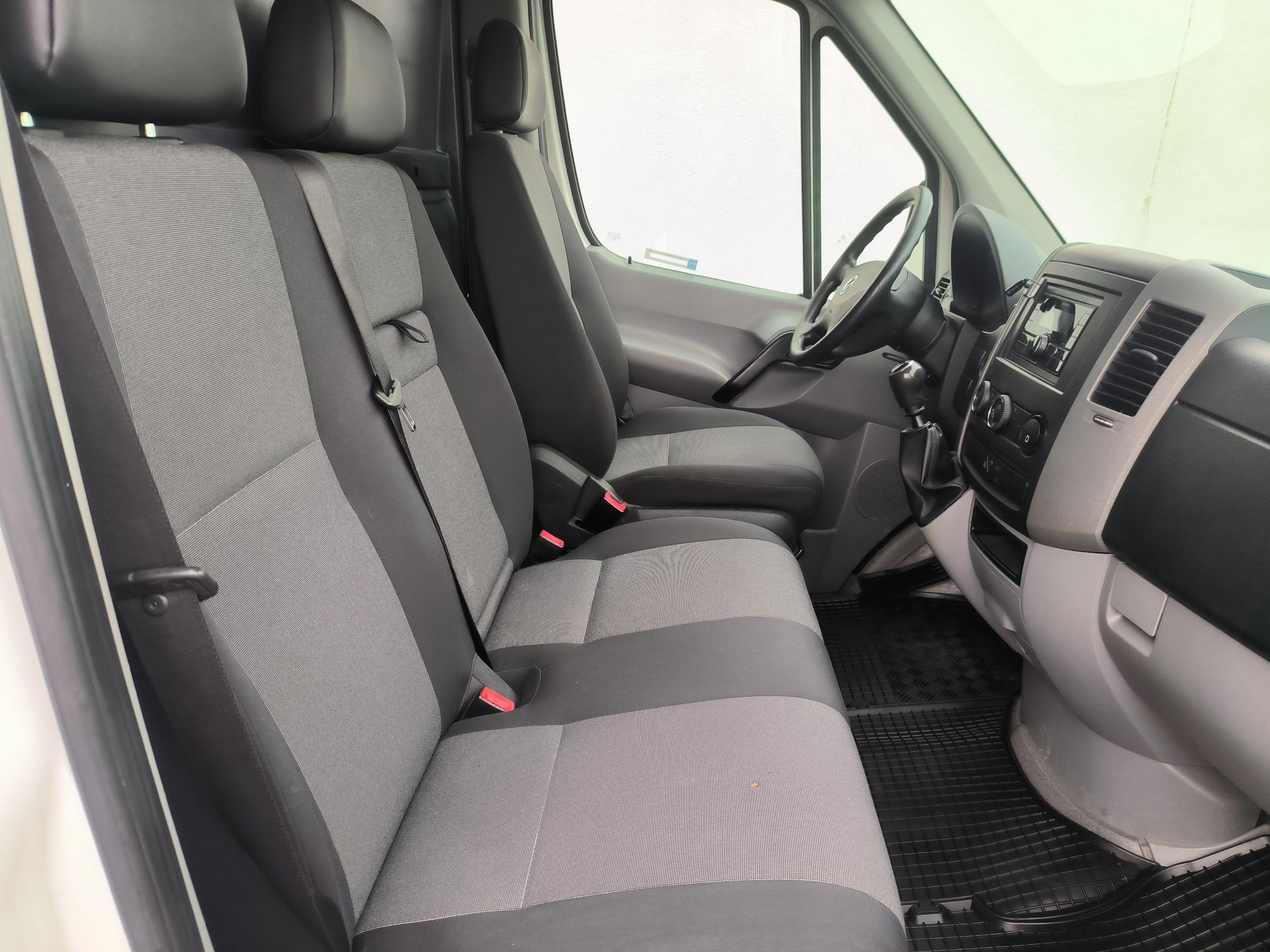 Volkswagen Crafter, 2016 - pohled č. 17