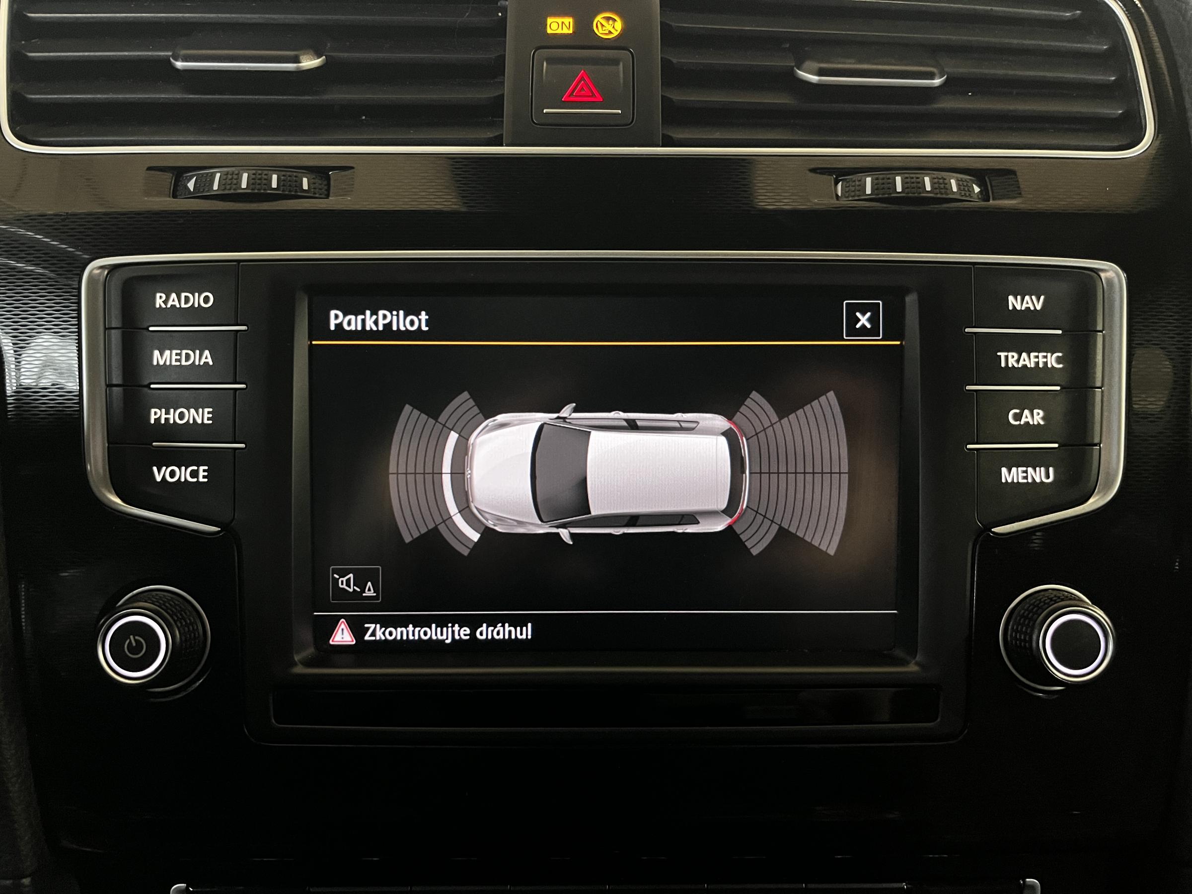 Volkswagen Golf, 2016 - pohled č. 14