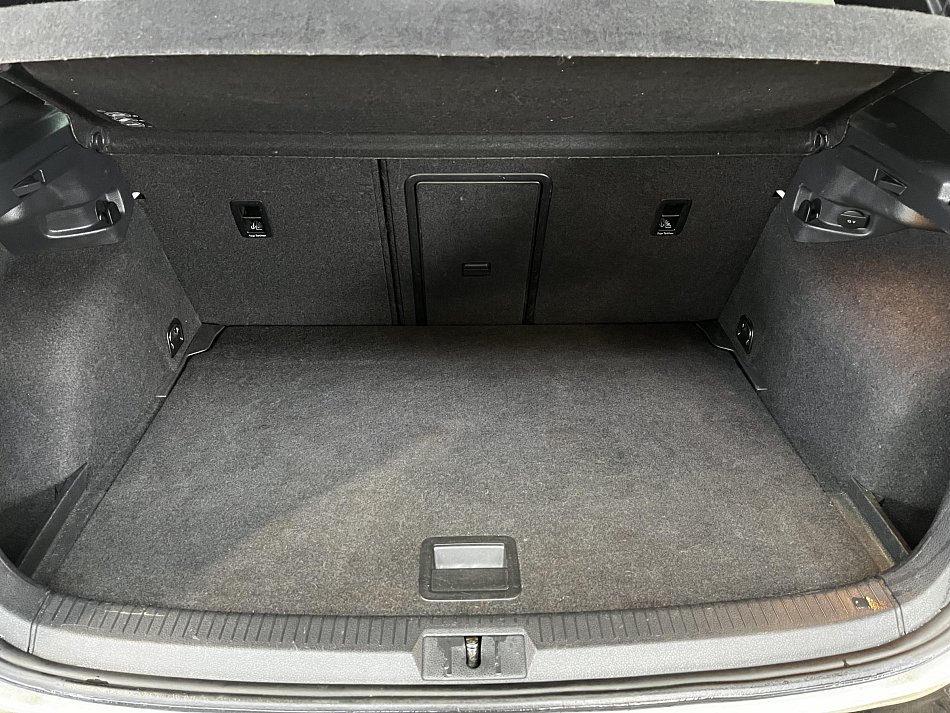 Volkswagen Golf 2.0 TSI GTi