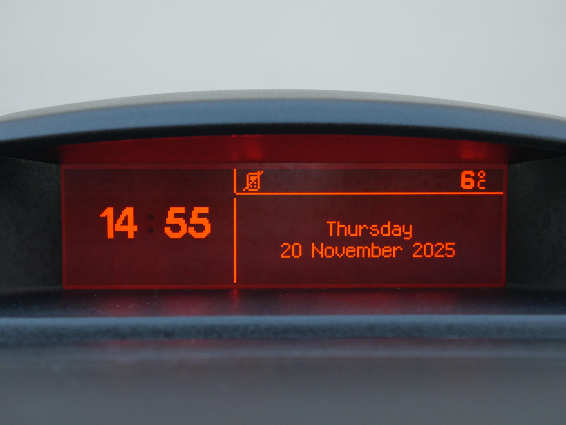 Citroën Berlingo, 2017 - pohled č. 16