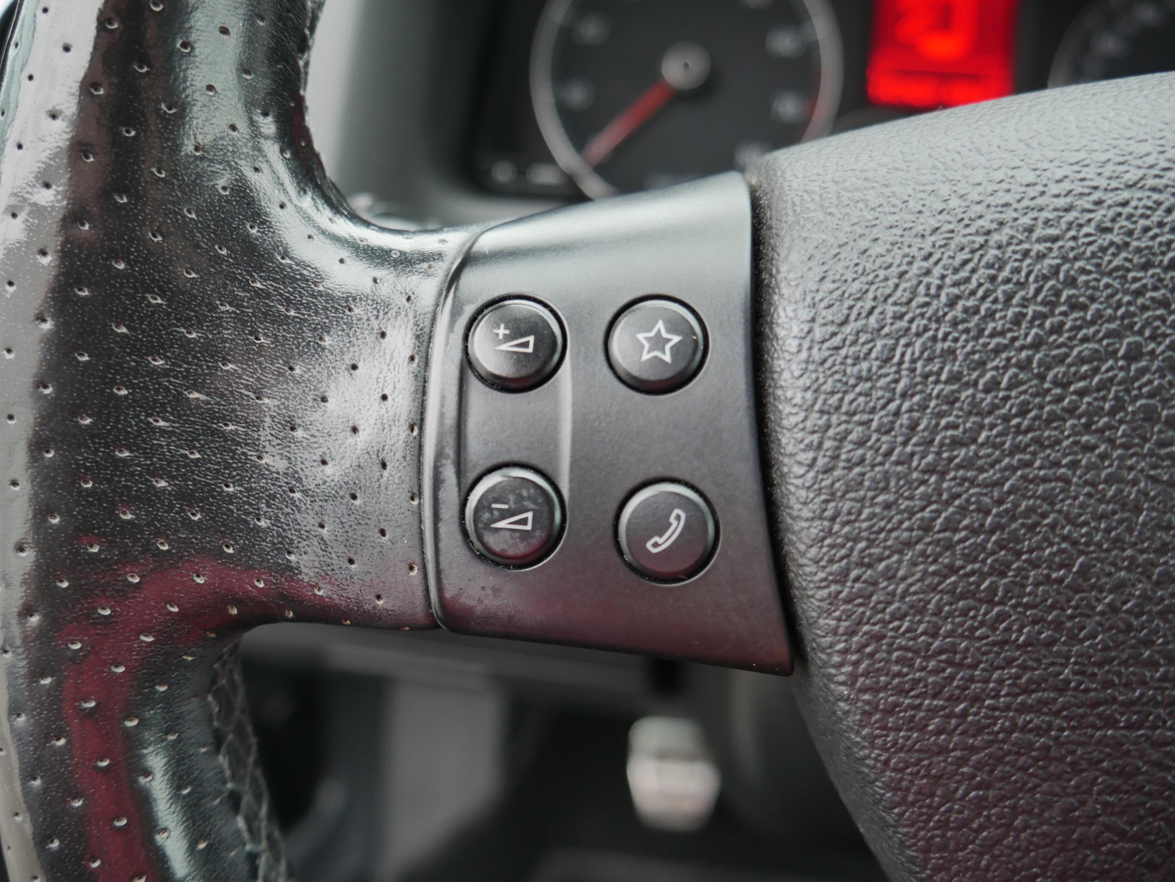 Volkswagen Golf Plus, 2007 - pohled č. 16