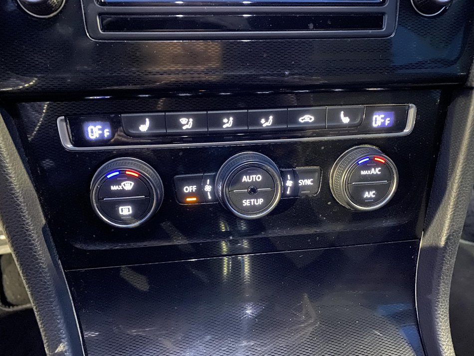 Volkswagen Golf 2.0 TSi GTi