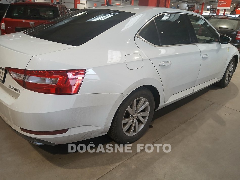 Škoda Superb III 1.4 