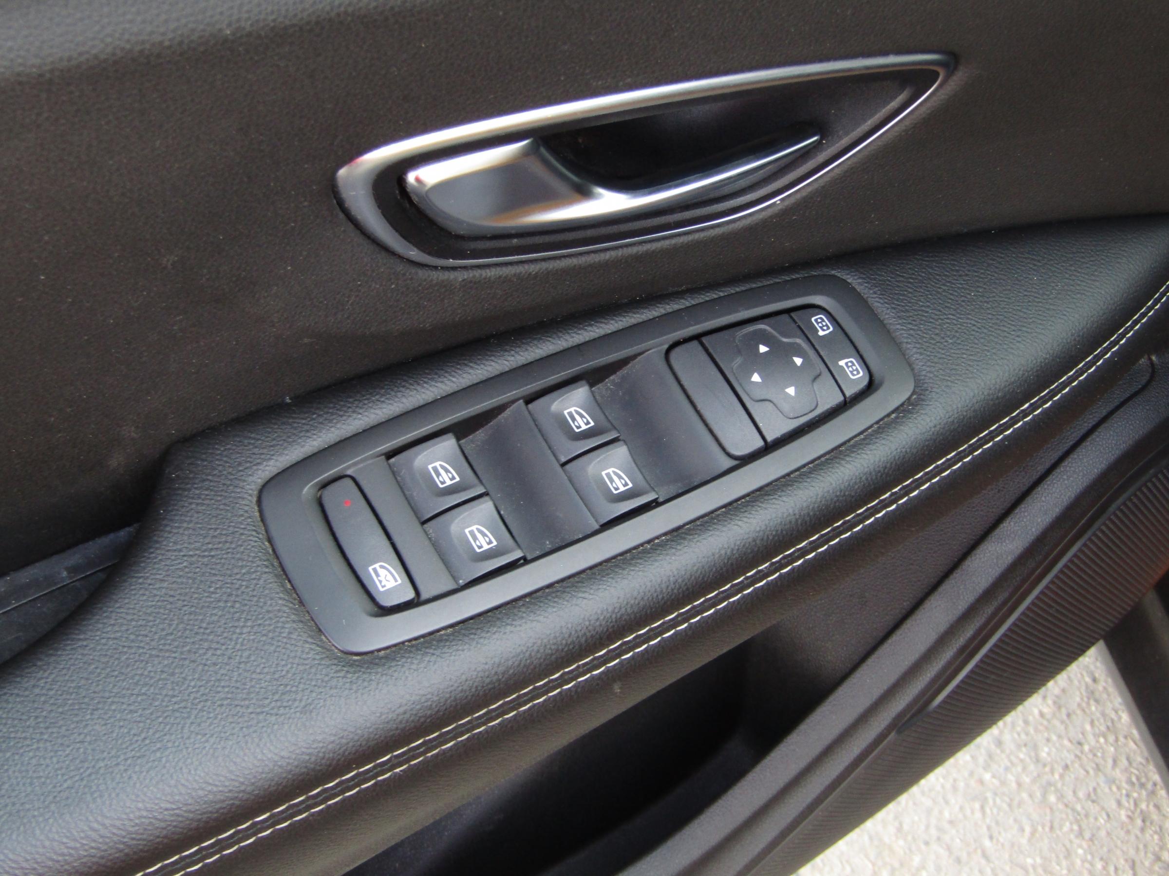 Renault Scénic, 2017 - pohled č. 11