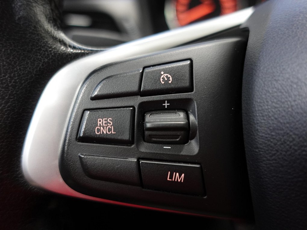 BMW Řada 2 2.0d  220d xDrive