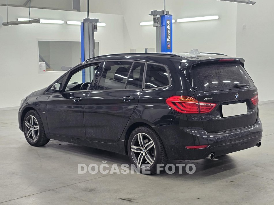 BMW Řada 2 2.0d 