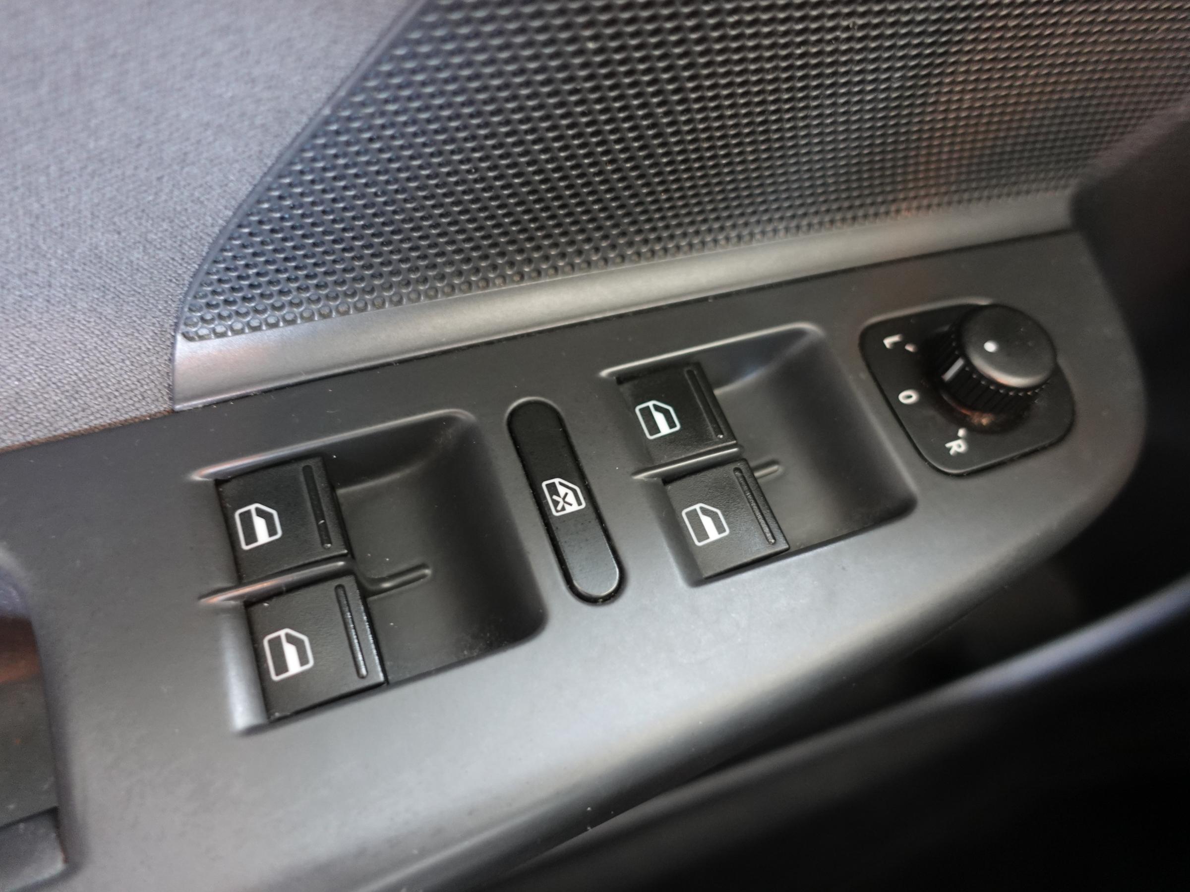 Volkswagen Golf, 2007 - pohled č. 14