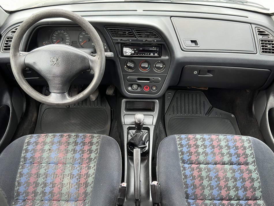 Peugeot 306 1.4i 