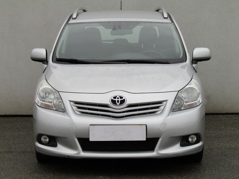 Toyota Verso 2.0 D-4D 