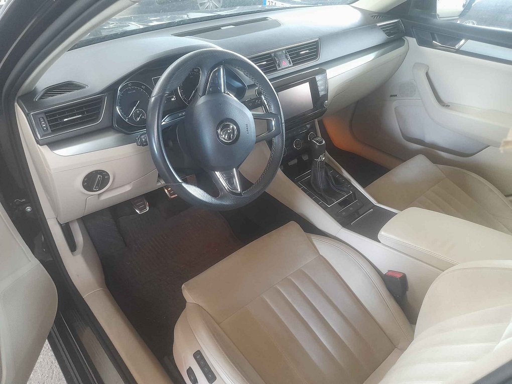 Škoda Superb II 2.0 TDi 