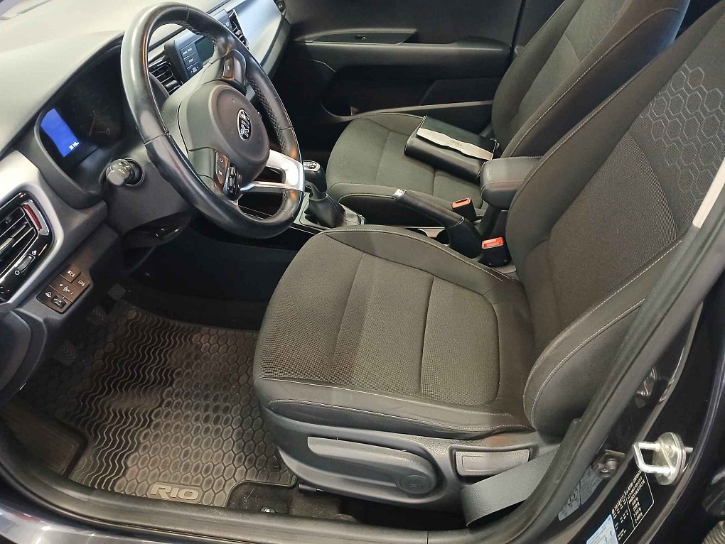 Kia Rio 1.4i 