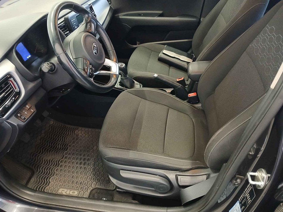Kia Rio 1.4i 