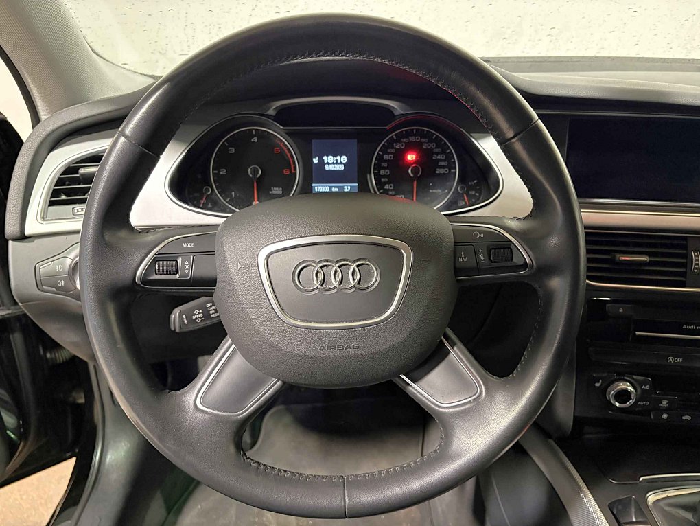 Audi A4 2.0 TDi 