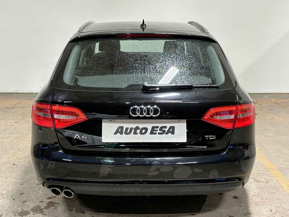 Audi A4 2.0 TDi 