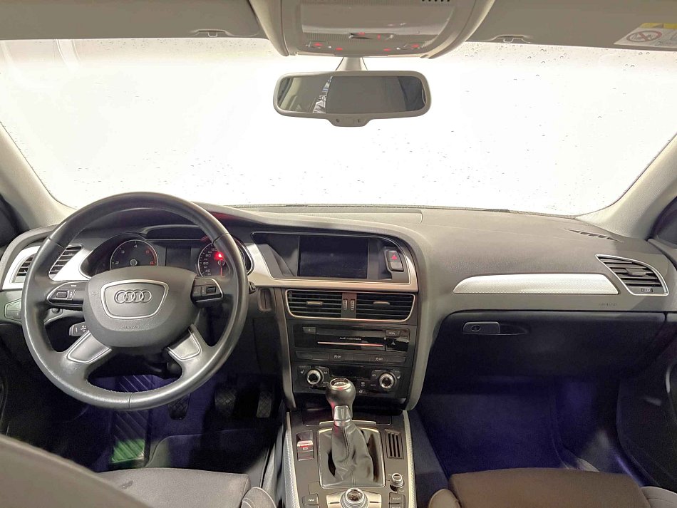 Audi A4 2.0 TDi 