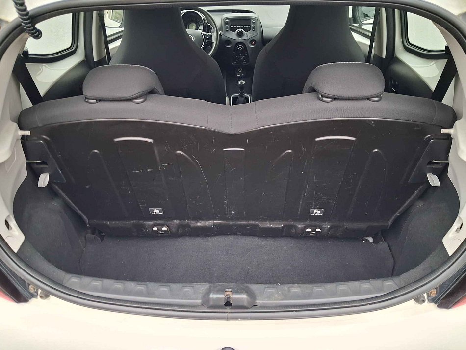 Toyota Aygo 1.0i 