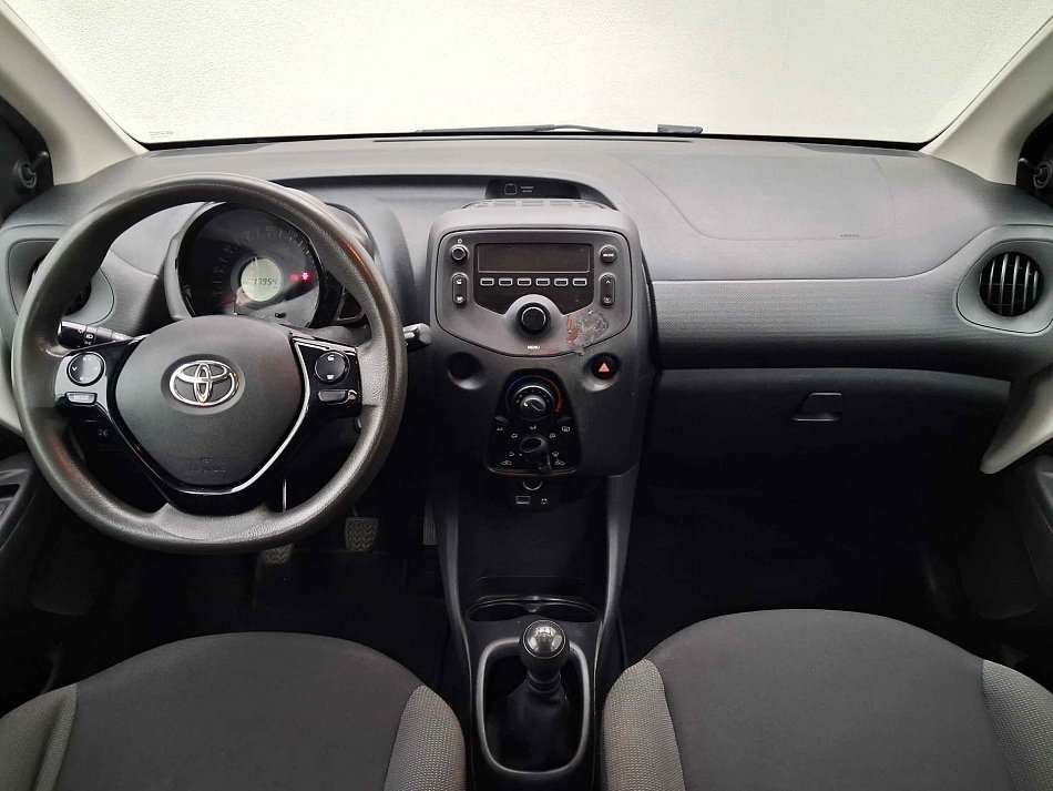 Toyota Aygo 1.0i 