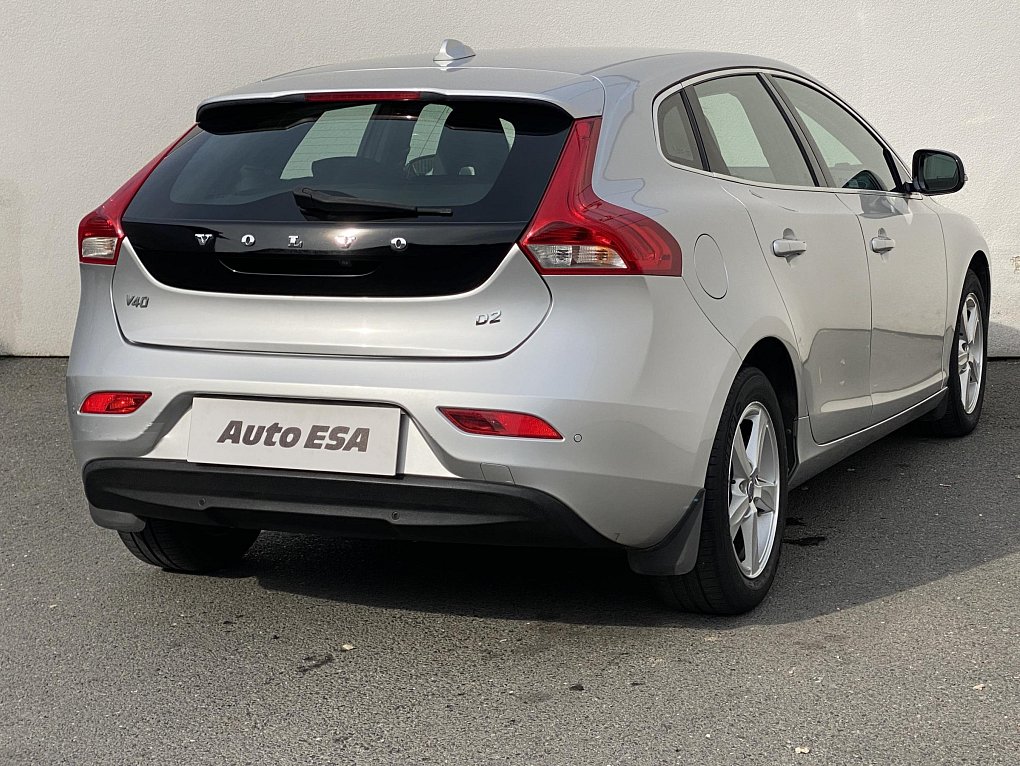 Volvo V40 1.6 D2 Momentum