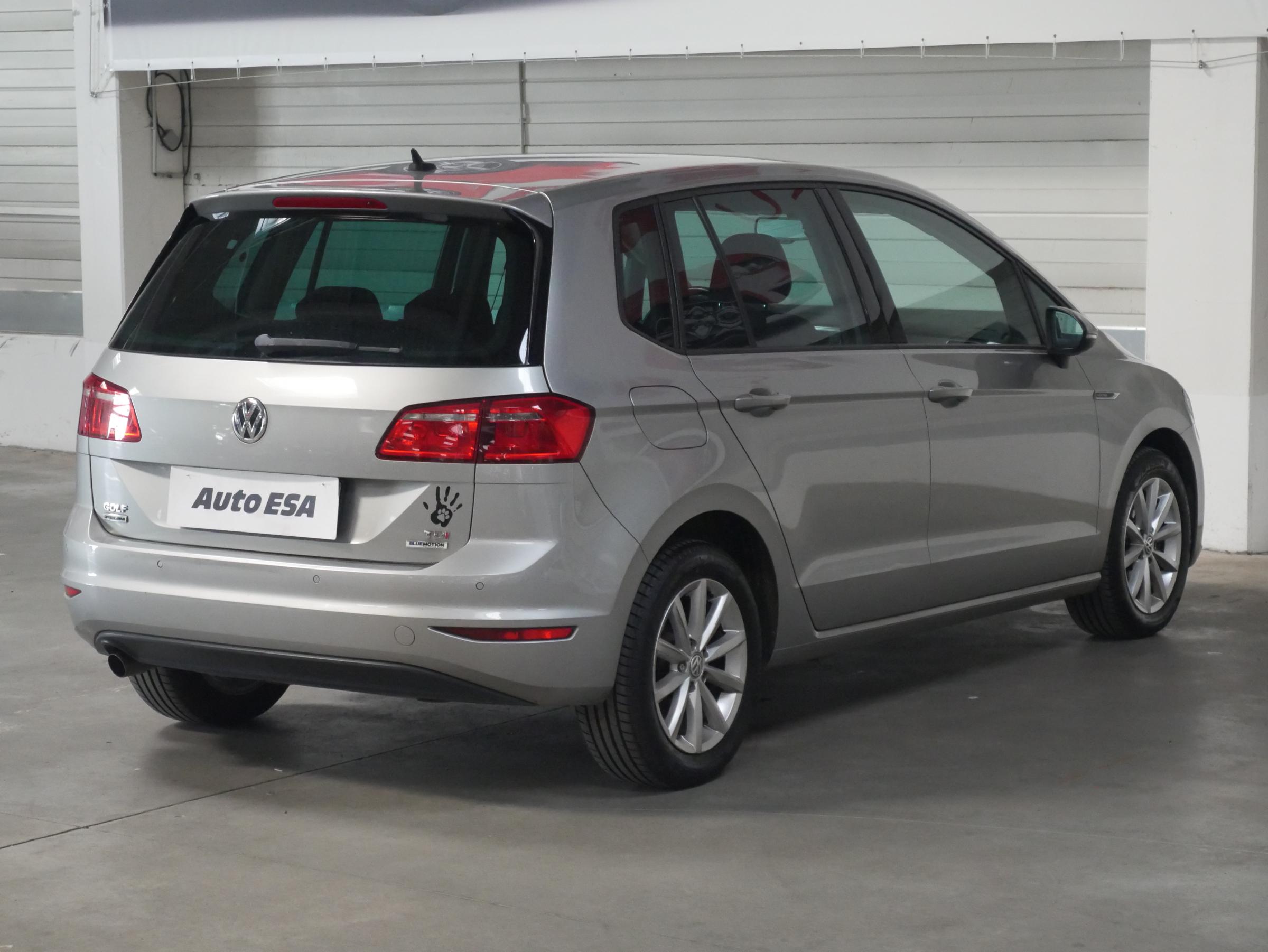 Volkswagen Sportsvan, 2016 - pohled č. 4