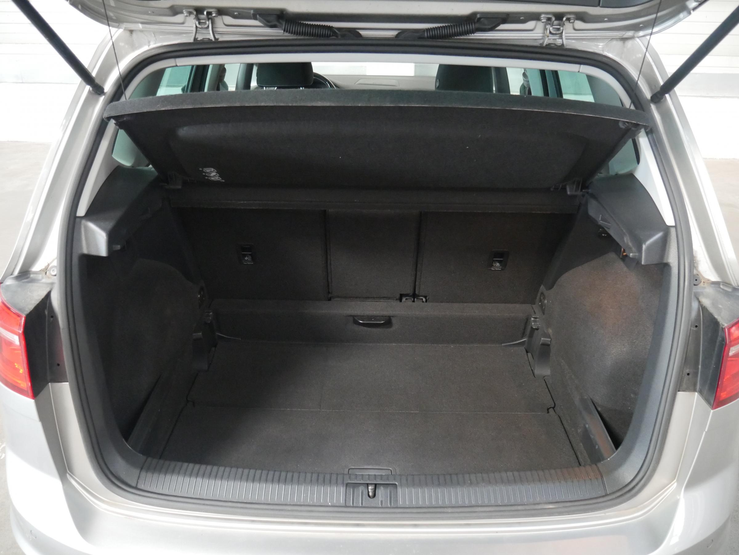 Volkswagen Sportsvan, 2016 - pohled č. 7