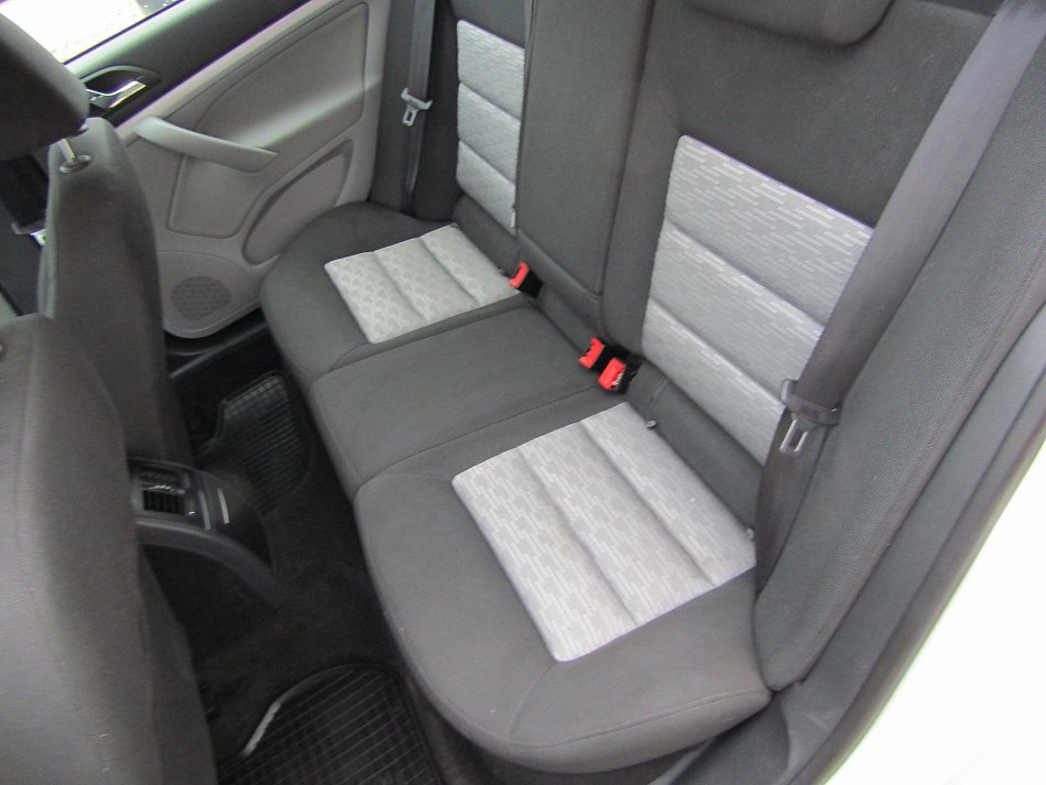 Škoda Octavia II 2.0TDi  4x4