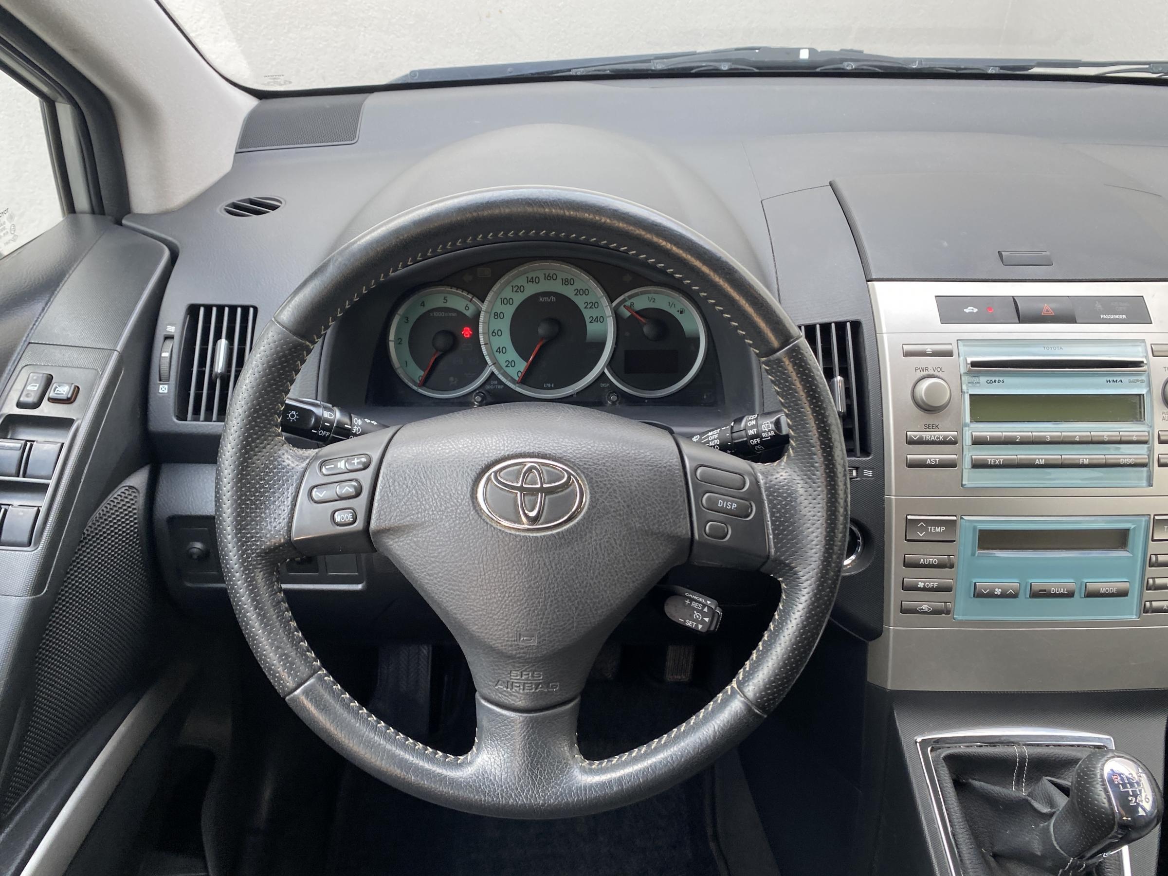 Toyota Corolla Verso, 2008 - pohled č. 11