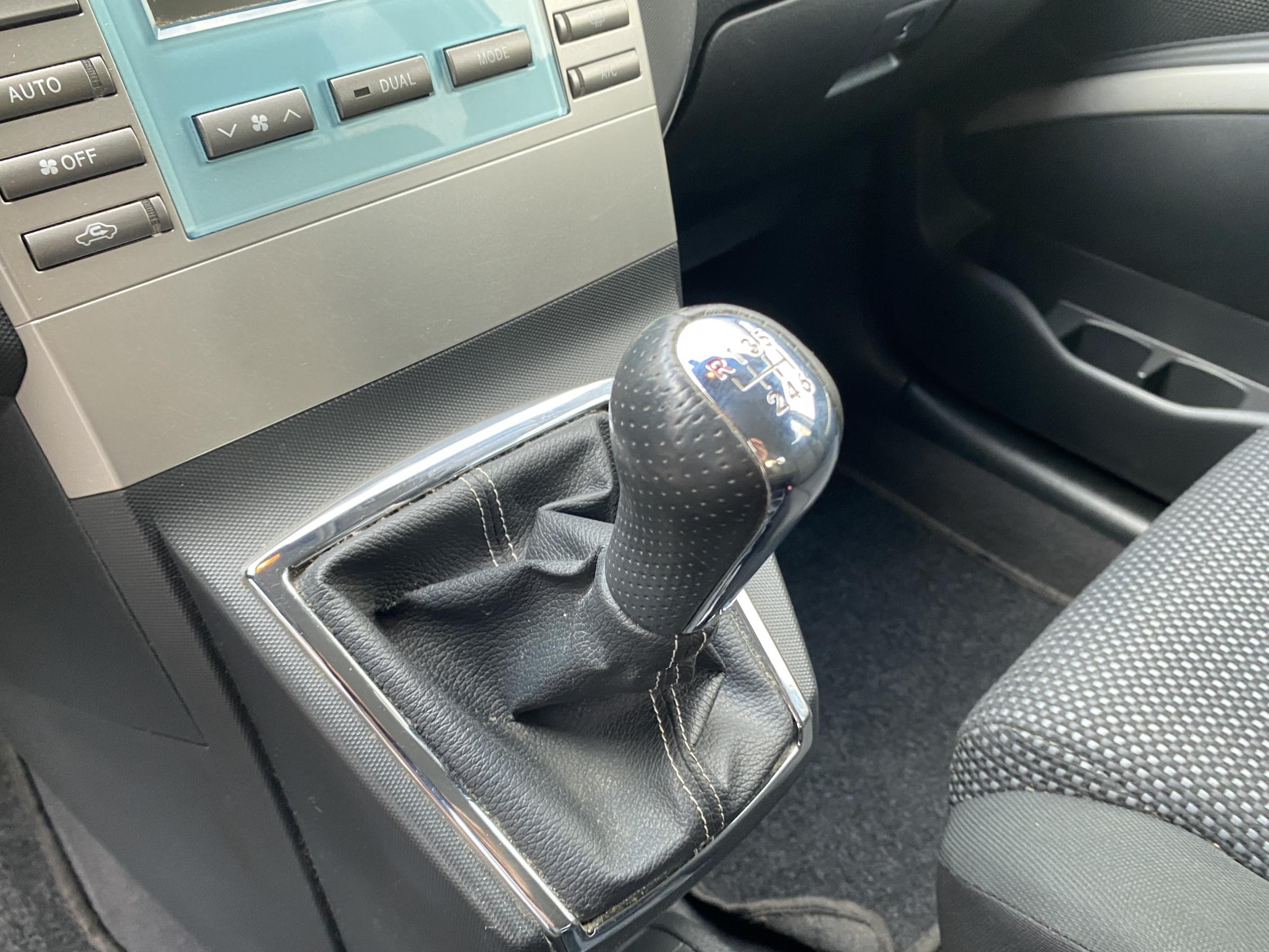 Toyota Corolla Verso, 2008 - pohled č. 15