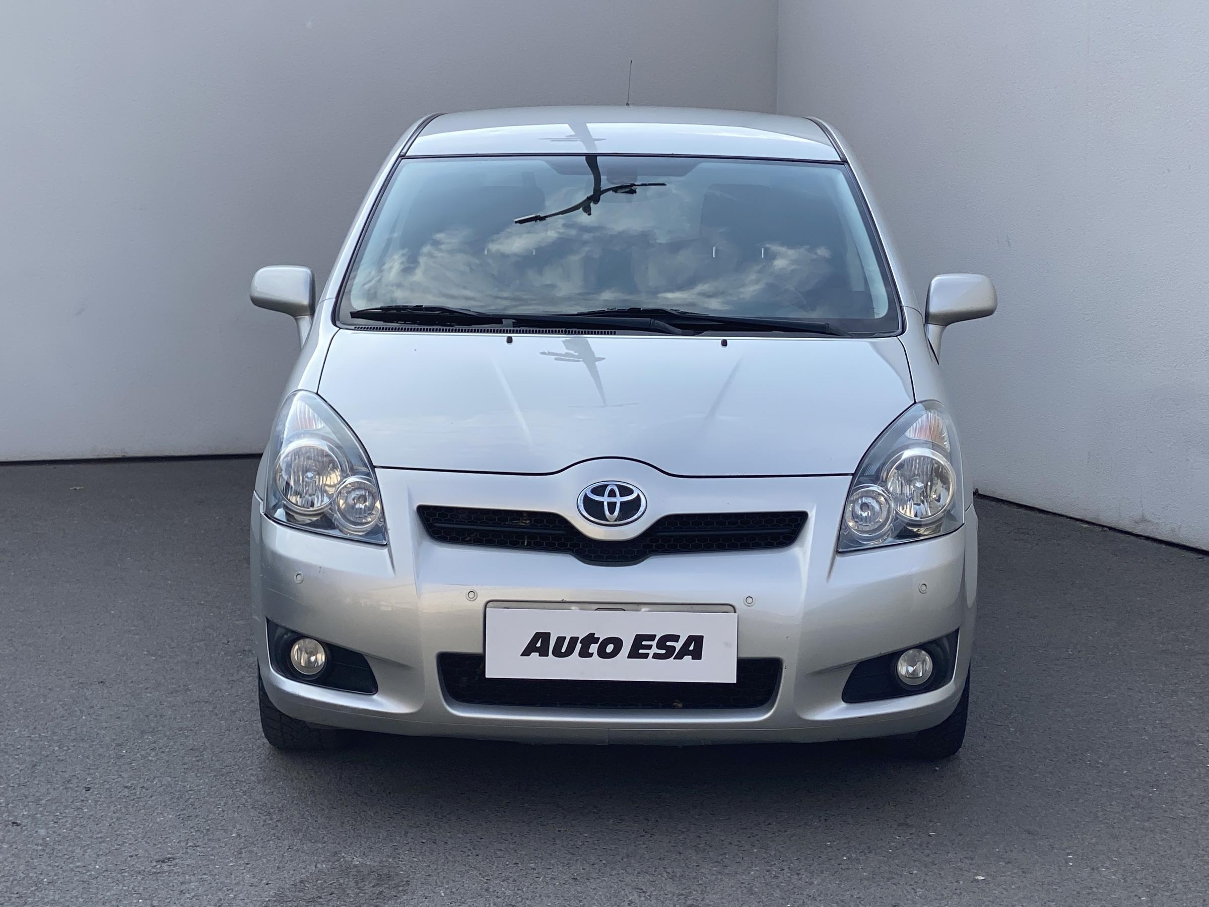 Toyota Corolla Verso, 2008 - pohled č. 2