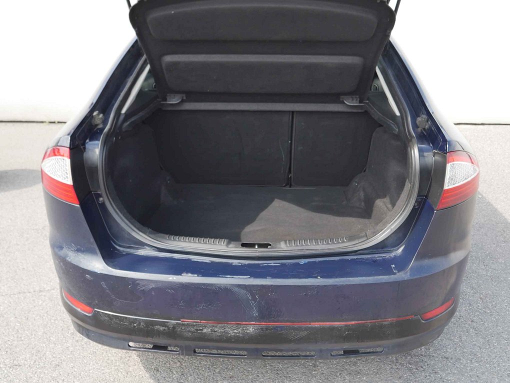 Ford Mondeo 1.8TDCi 