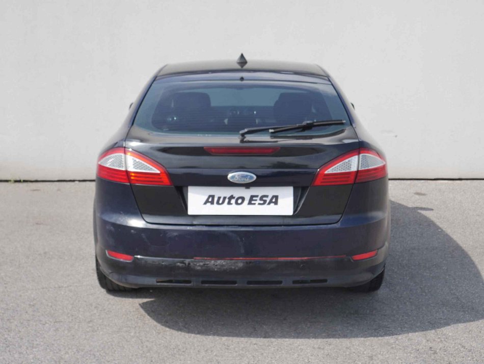 Ford Mondeo 1.8TDCi 