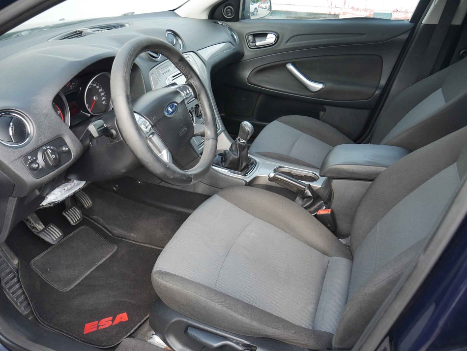 Ford Mondeo 1.8TDCi 
