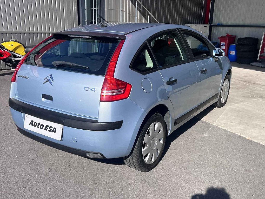Citroën C4 1.6 i 