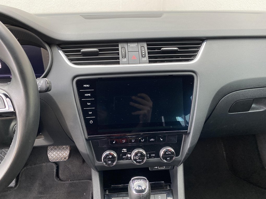 Škoda Octavia III 2.0 TDi L&K 4x4