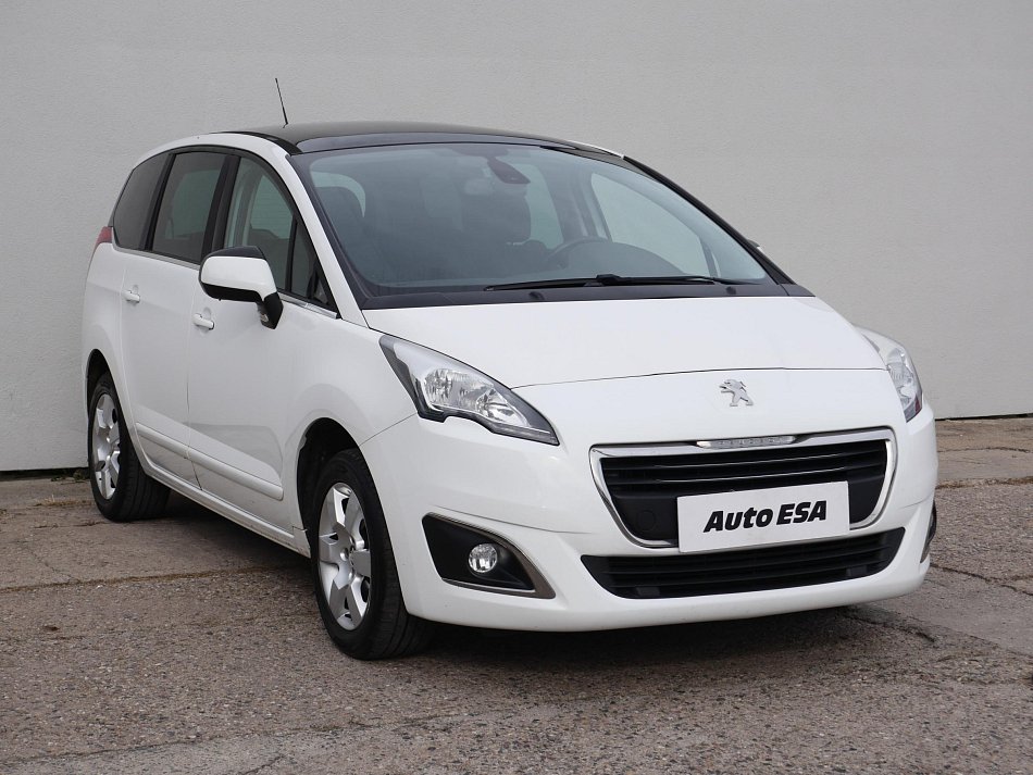 Peugeot 5008 1.2PT 