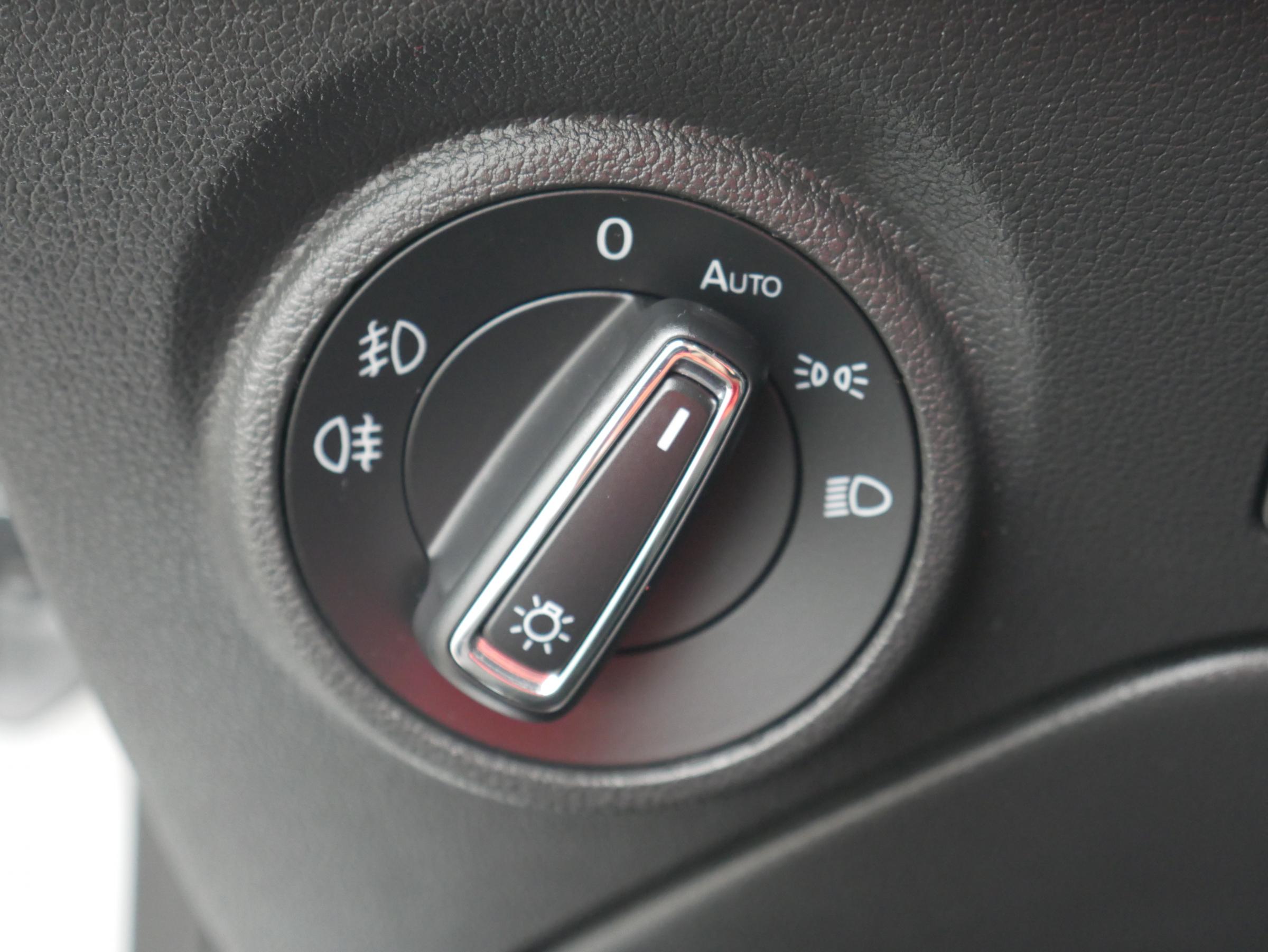 Seat Leon, 2014 - pohled č. 17