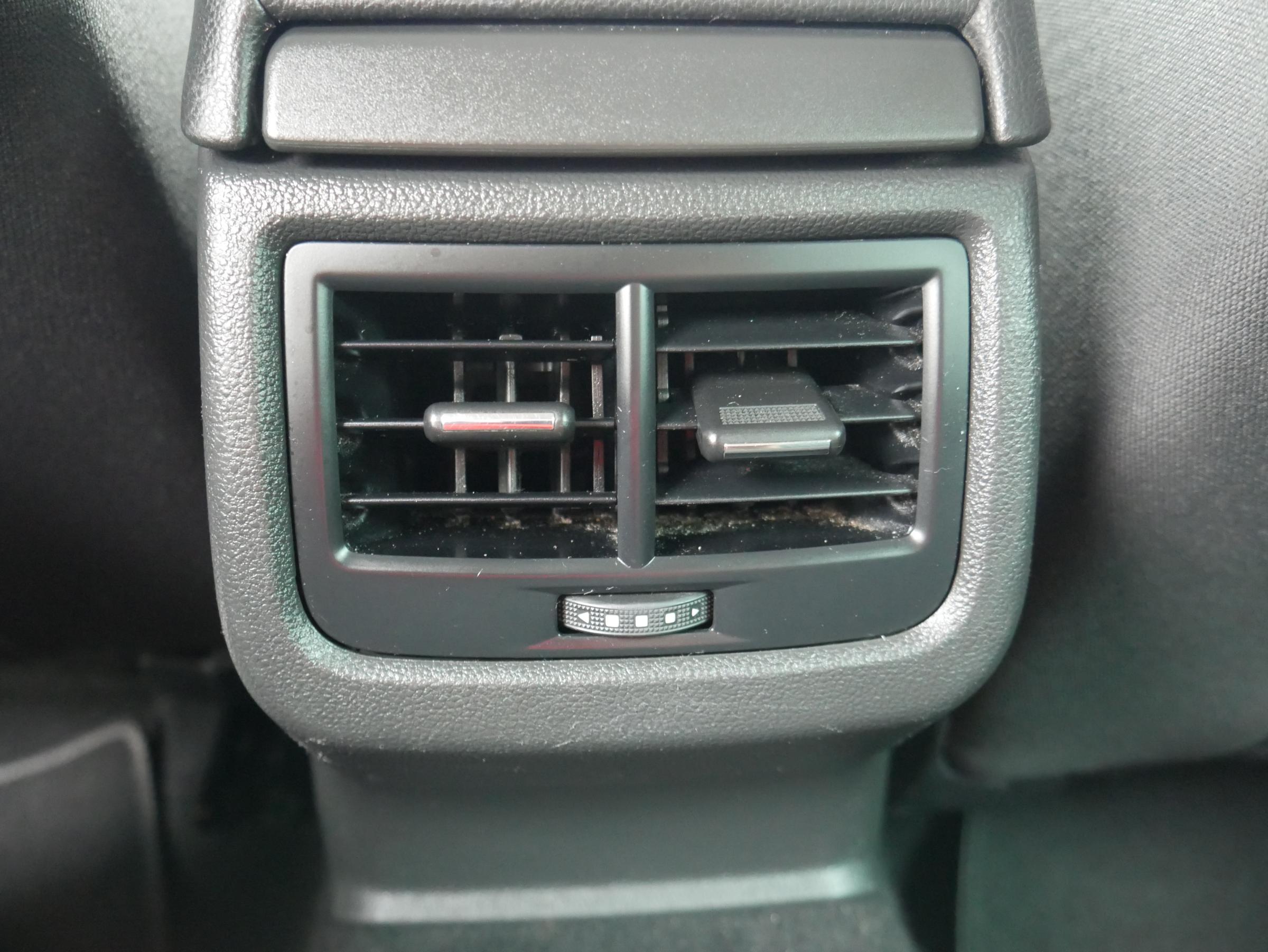 Seat Leon, 2014 - pohled č. 21