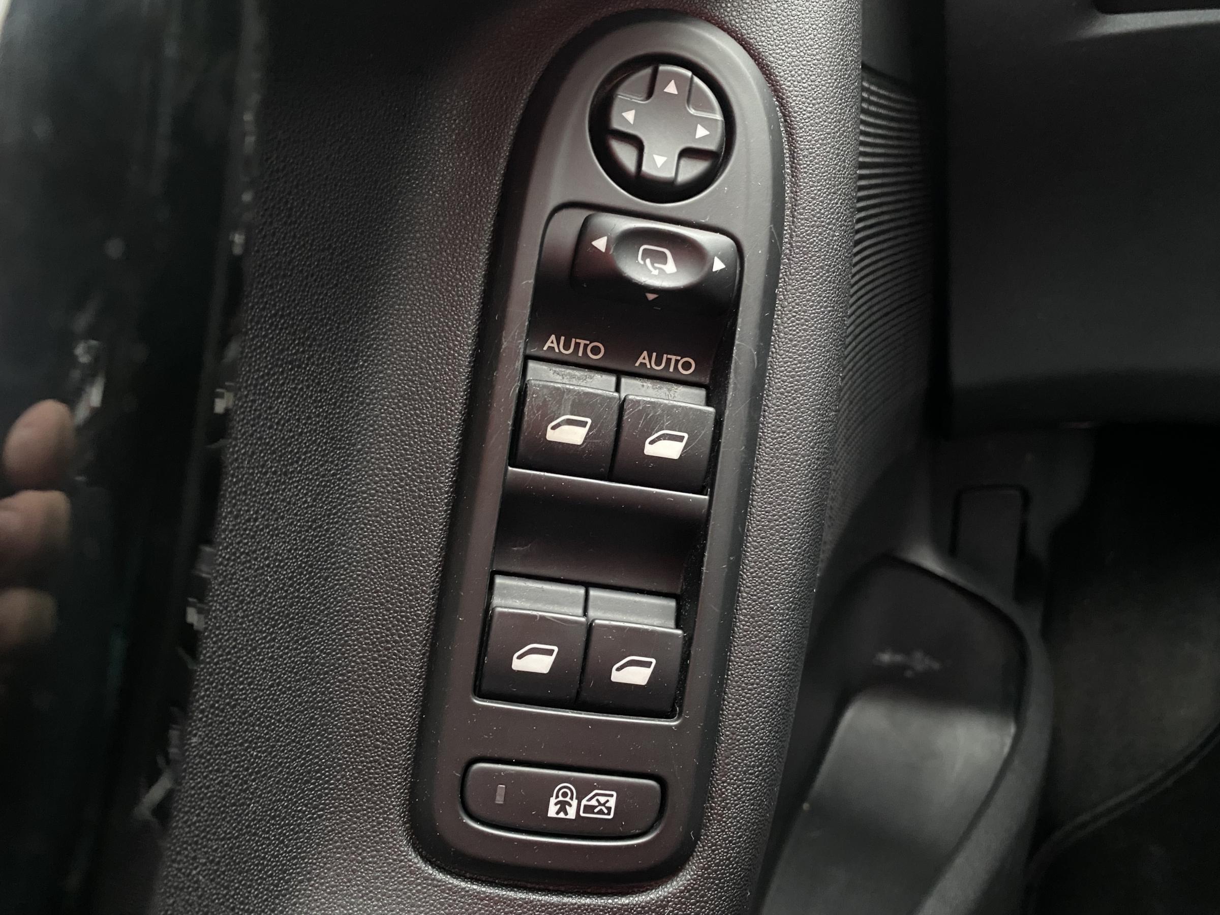 Citroën C3, 2013 - pohled č. 11