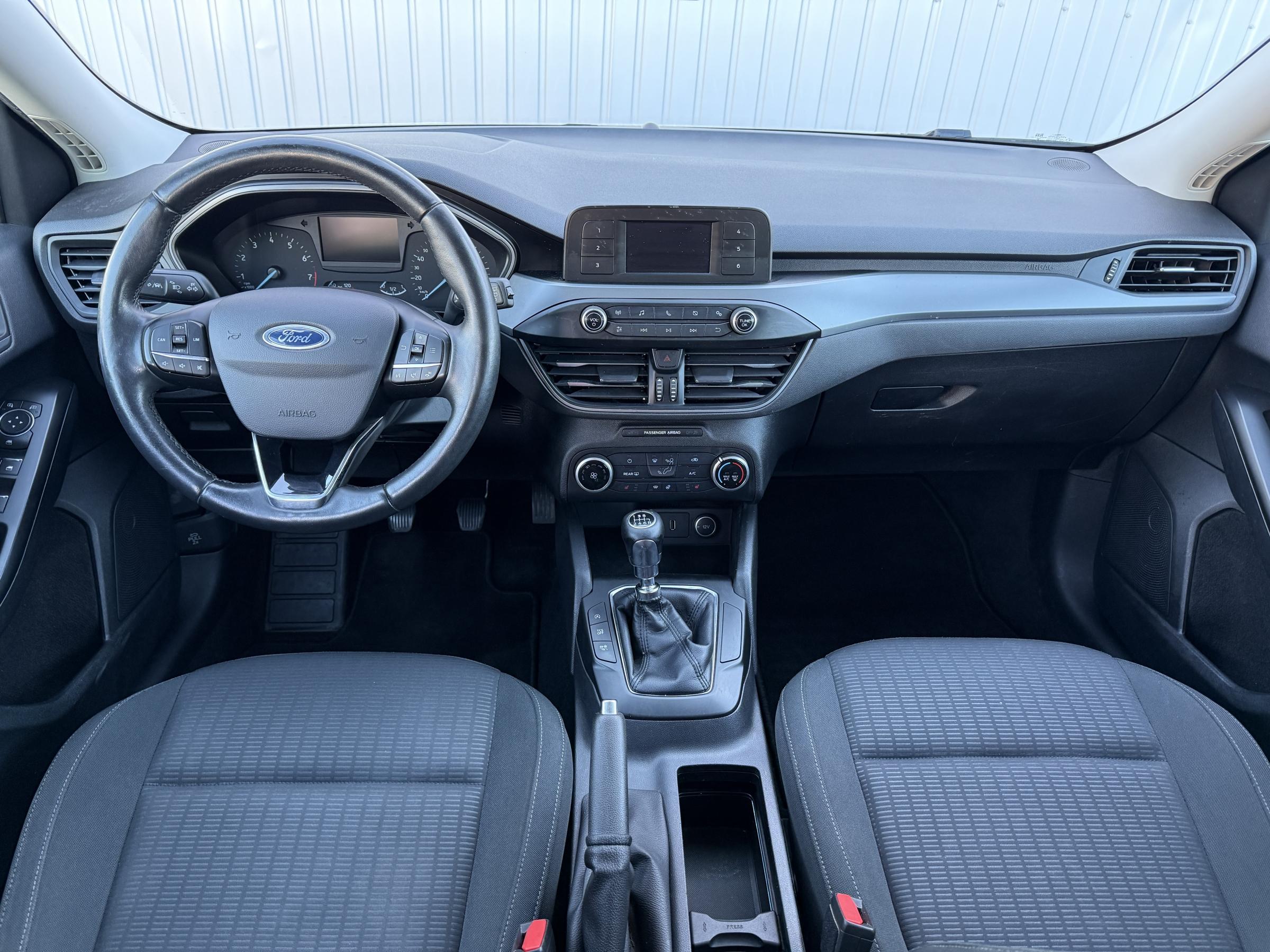 Ford Focus, 2019 - pohled č. 8