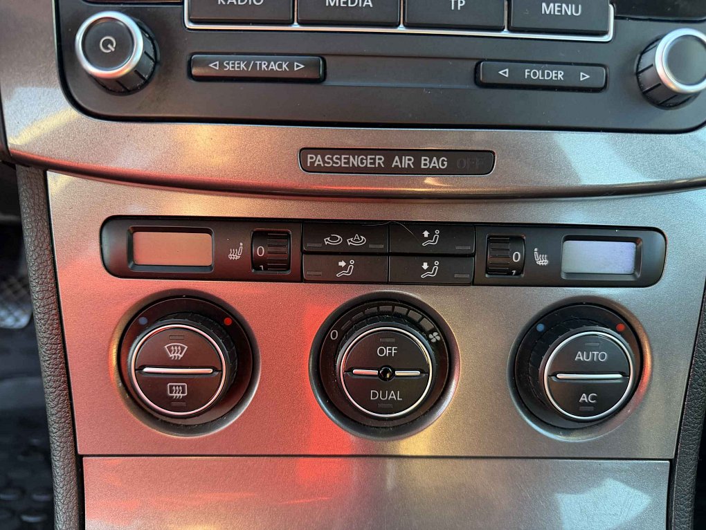 Volkswagen Passat 1.9TDi 