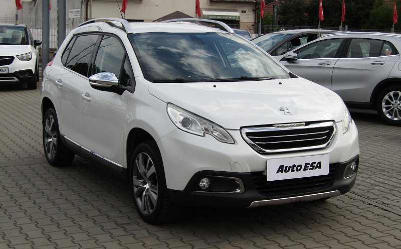 Peugeot 2008 1.2PT Allure